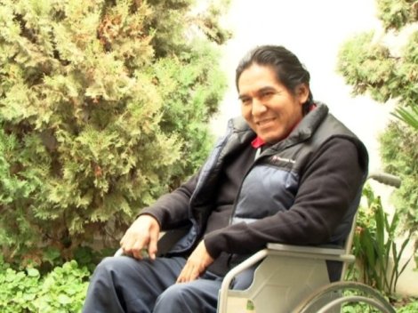 Aristóteles Picho regresa a las tablas luego de una penosa enfermedad que lo mantiene en silla de ruedas. Fuente: rpp.com.pe